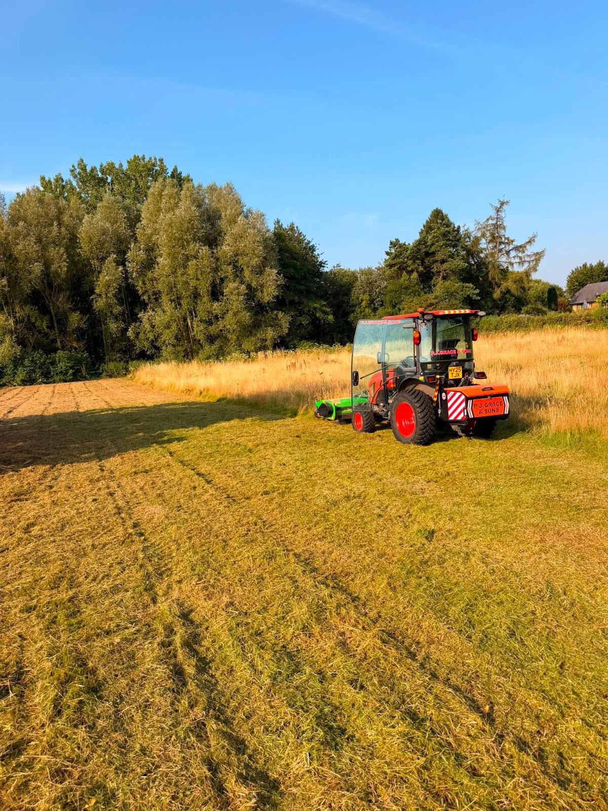 Mini Workbox and Mower Collector Make Light Work of Two Years' Growth